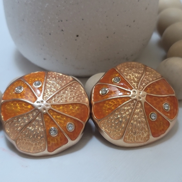 Lindsay Phillips interchangable snaps for switch flops and a variety of LP shoes - Picture 9 of 10